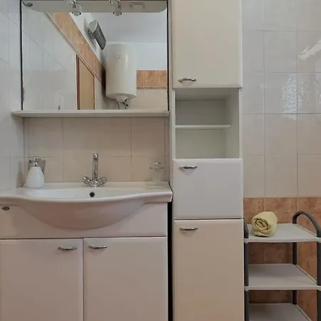 Lola Apartamento Ražanac