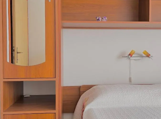 Apartamento Lola Ražanac