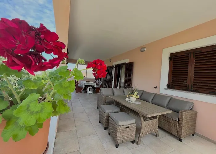 Apartment Lola Ražanac